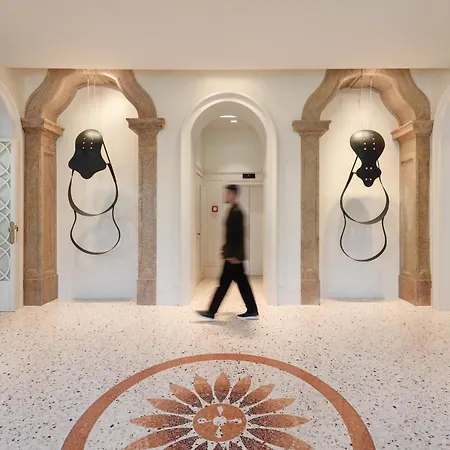 Готель Bairro Alto - The Leading Of The World 5*