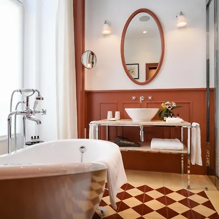 Bairro Alto - The Leading Of The World فندق 5*