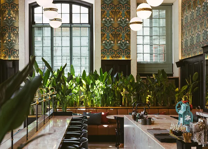 Отель Bairro Alto 5*