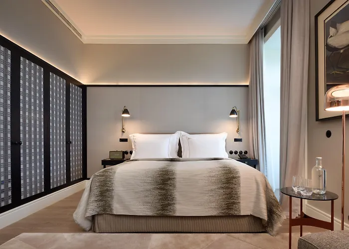 Отель Bairro Alto Лиссабон