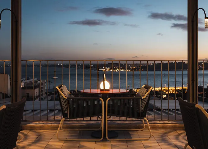 Bairro Alto Отель Лиссабон