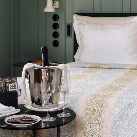 Отель Bairro Alto