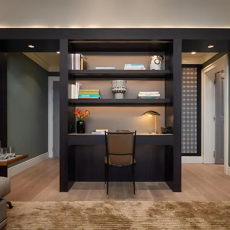 Отель Bairro Alto 5*